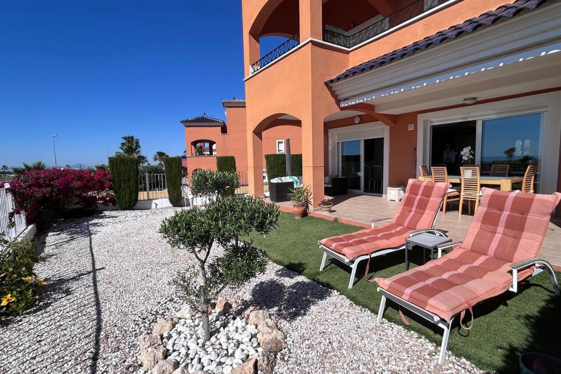 Re-Sale - Apartment - Altaona Golf - Country Village