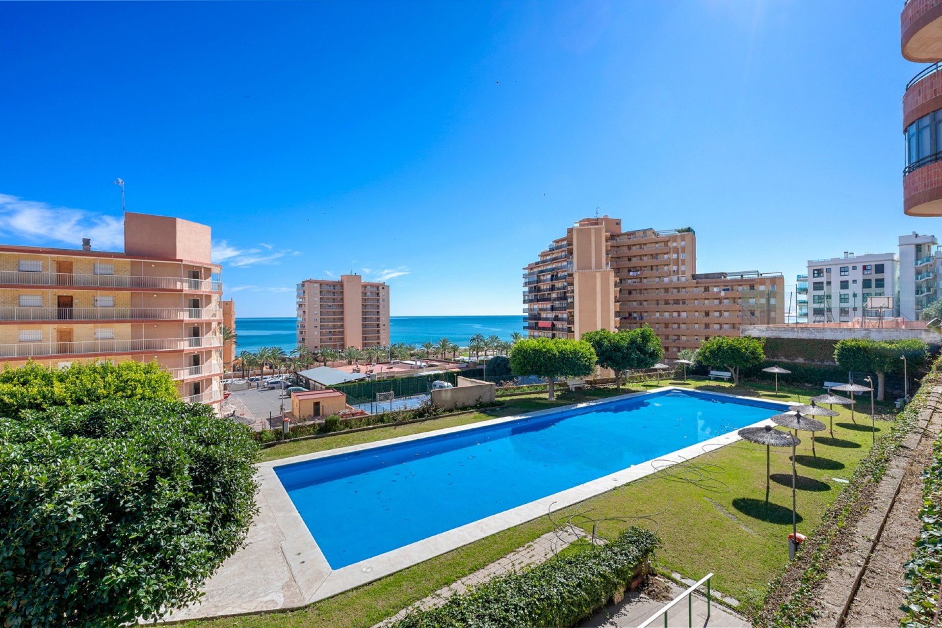 Re-Sale - Apartment - Arenales del Sol - Arenales del Sol - Town