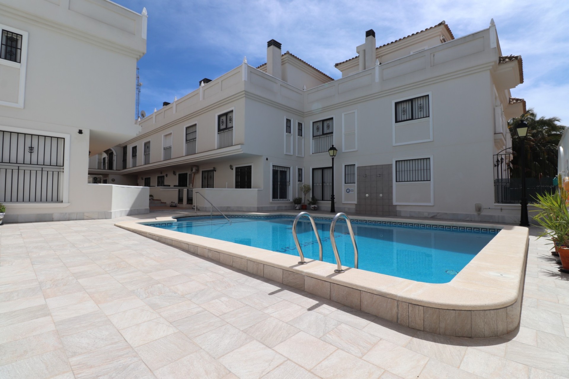 Re-Sale - Apartment - Formentera del Segura - Formentera - Village