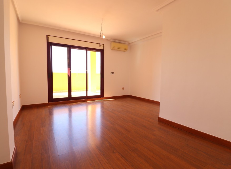 Re-Sale - Apartment - Formentera del Segura - Formentera - Village