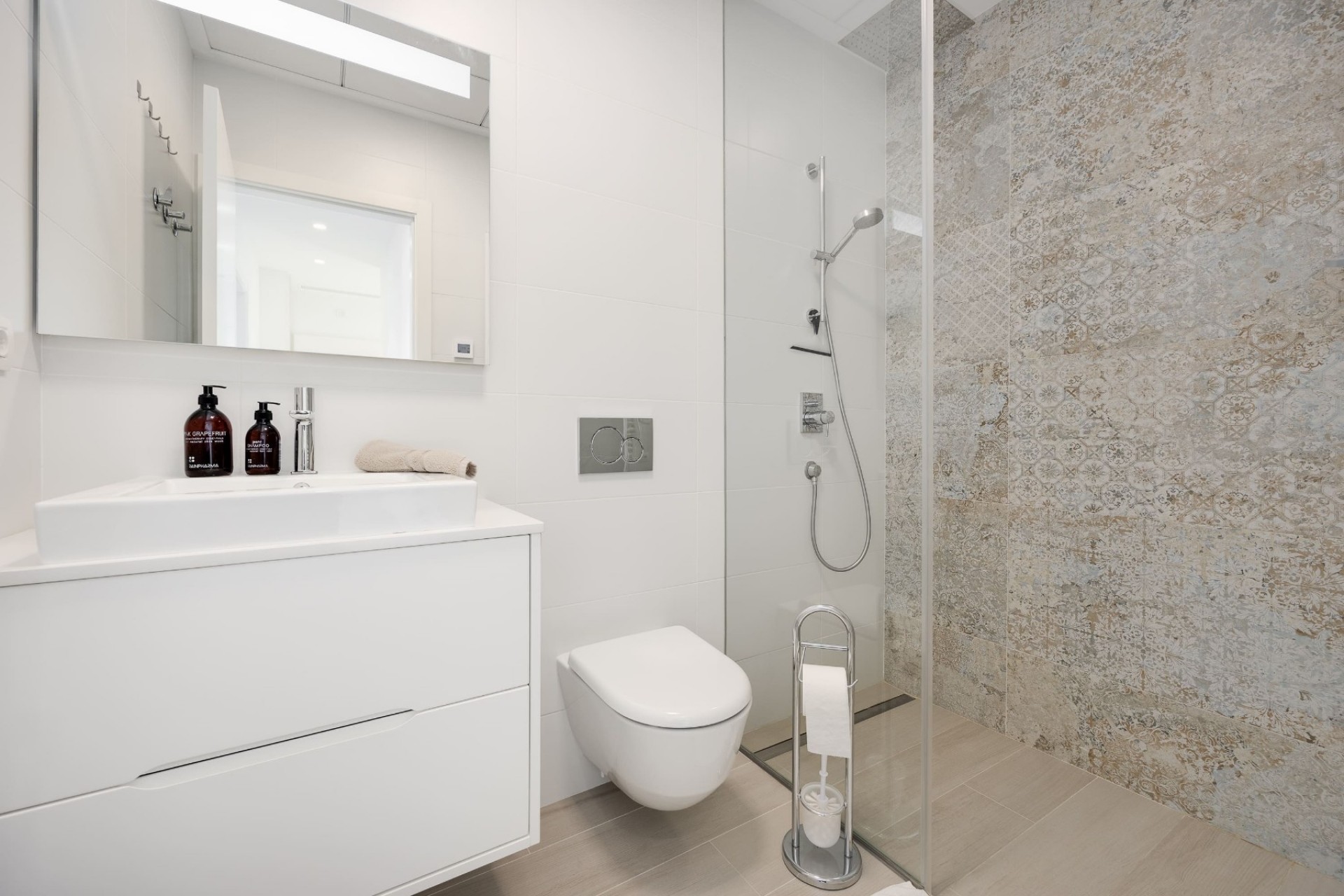 Re-Sale - Apartment - Las Colinas Golf Resort