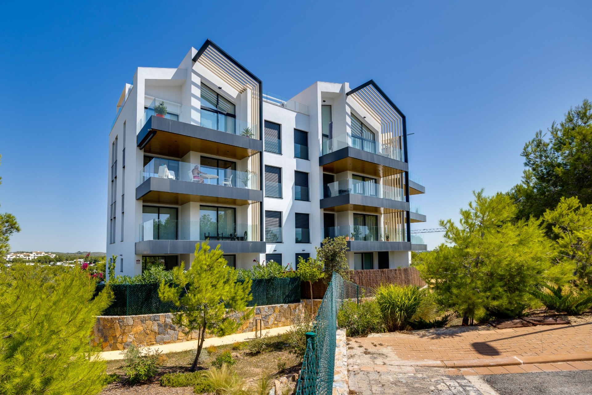 Re-Sale - Apartment - Las Colinas Golf Resort