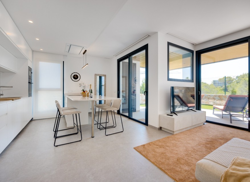 Re-Sale - Apartment - Las Colinas Golf Resort