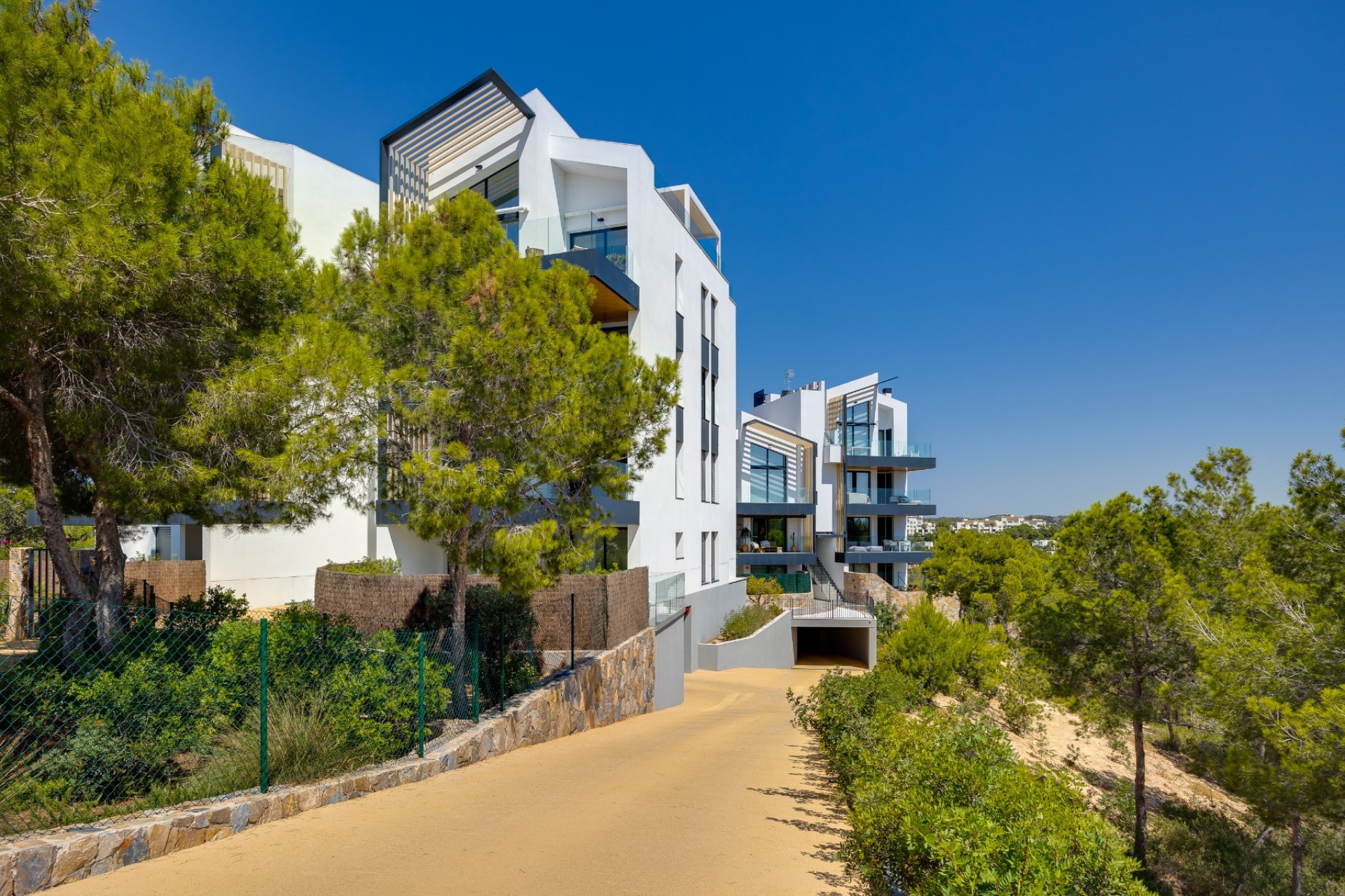 Re-Sale - Apartment - Las Colinas Golf Resort