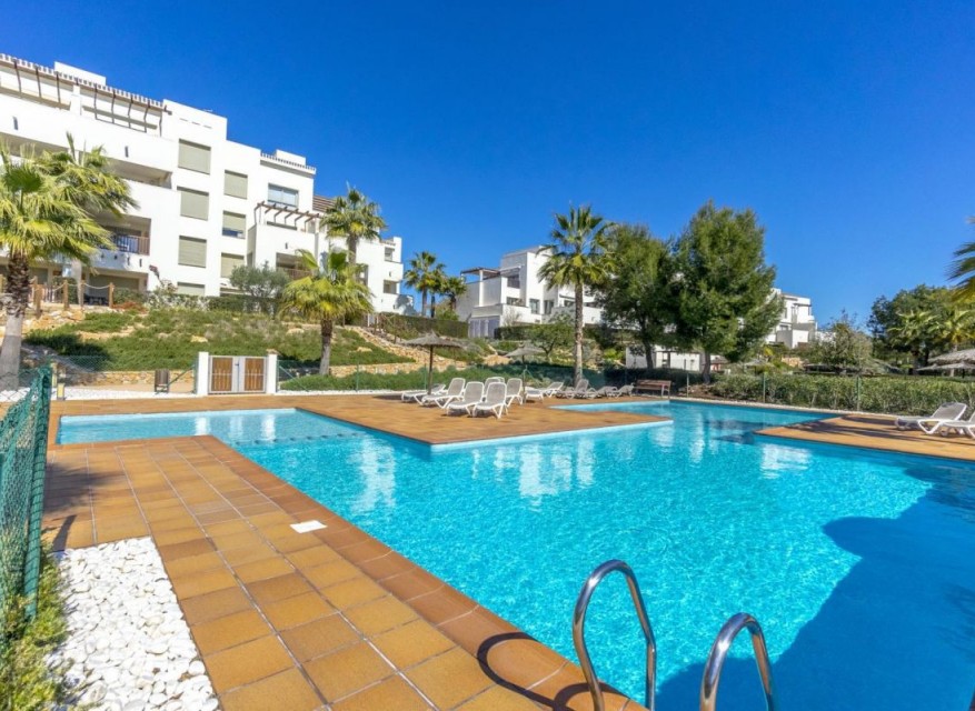 Re-Sale - Apartment - Las Colinas Golf Resort