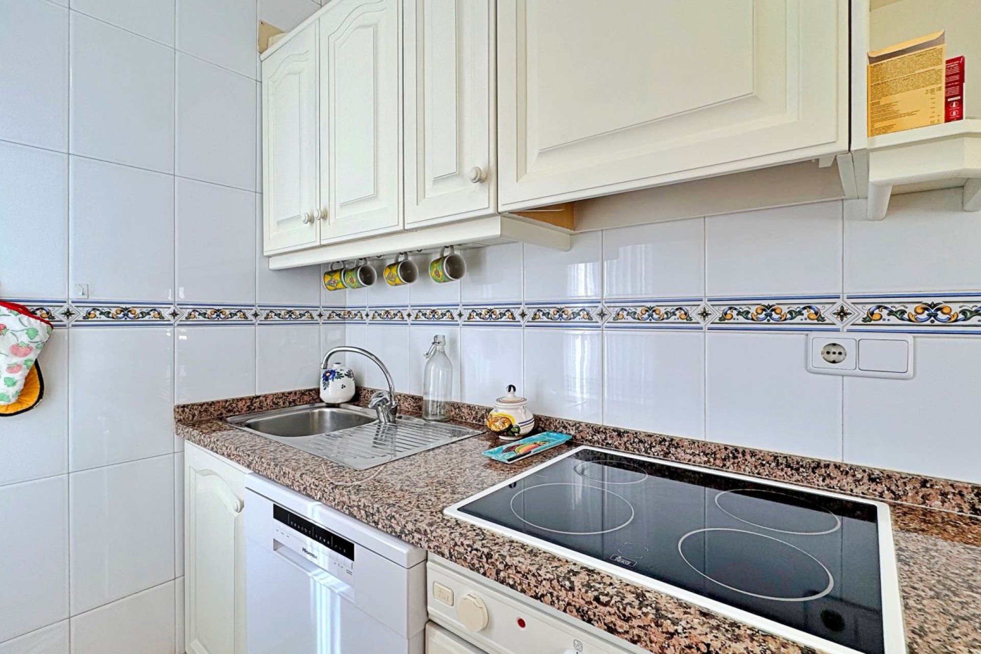 Re-Sale - Apartment - Orihuela Costa - La Zenia