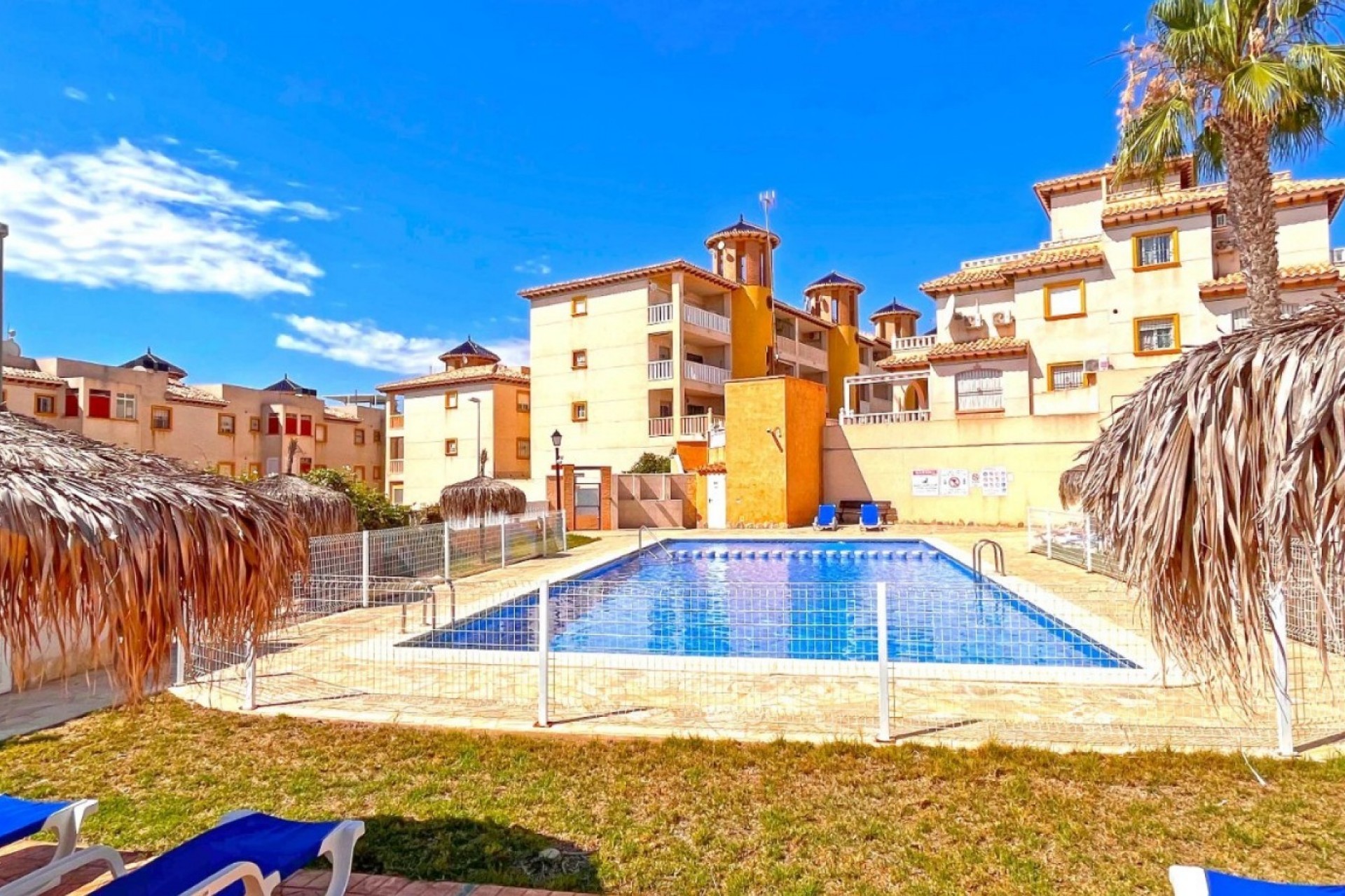 Re-Sale - Apartment - Orihuela Costa - Lomas de Cabo Roig