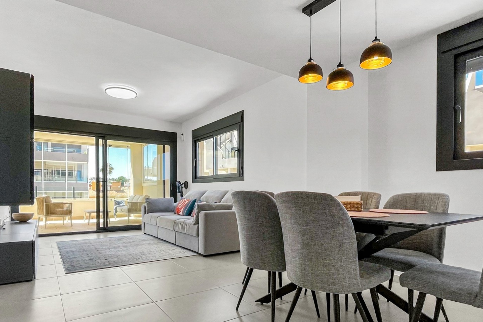 Re-Sale - Apartment - Orihuela Costa - Los Dolses