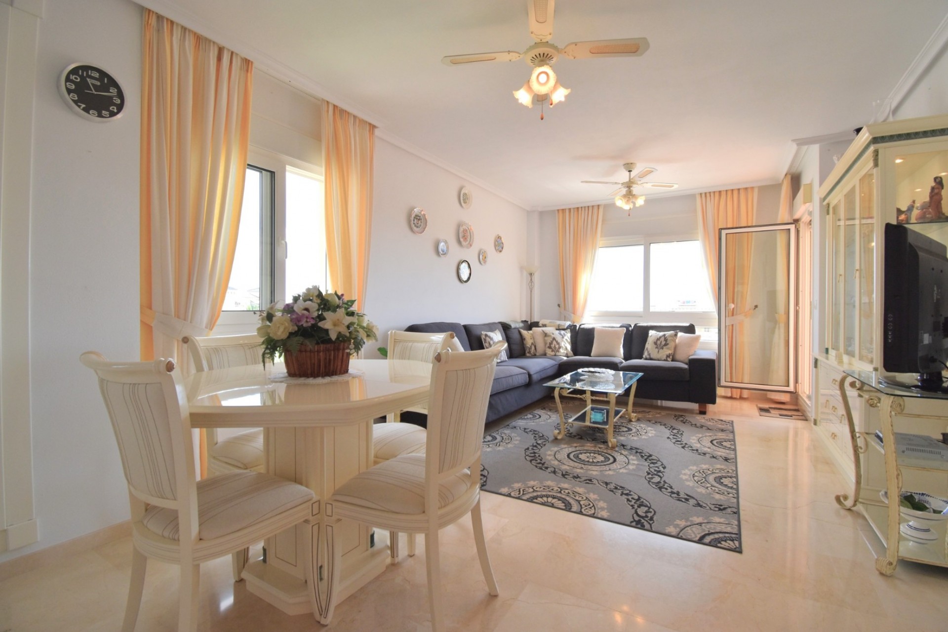 Re-Sale - Apartment - Orihuela Costa - Playa Flamenca