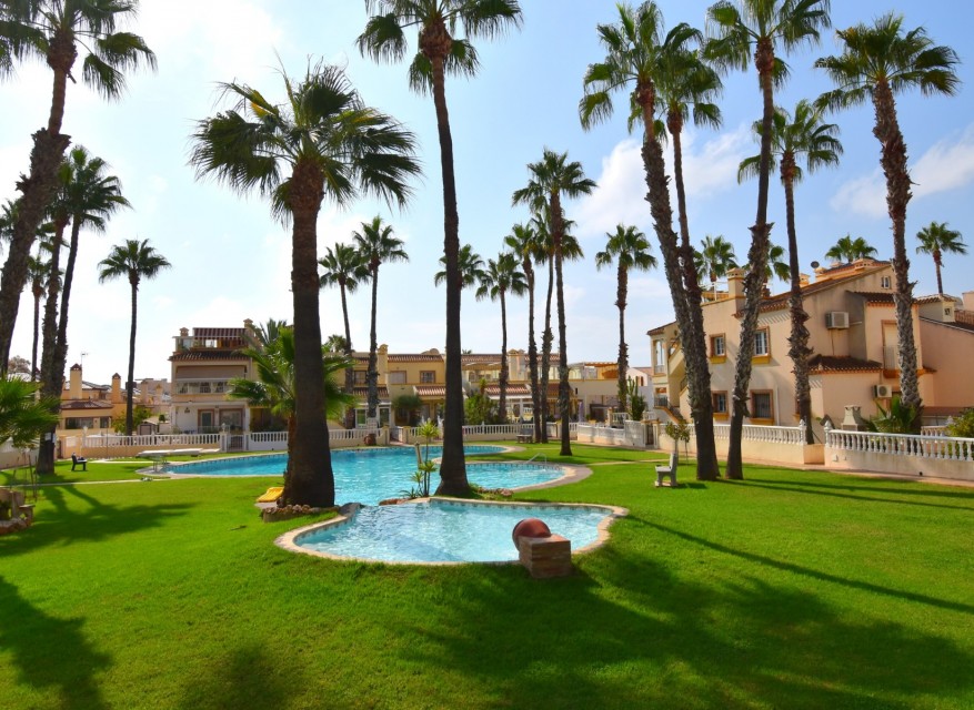 Re-Sale - Apartment - Orihuela Costa - Playa Flamenca