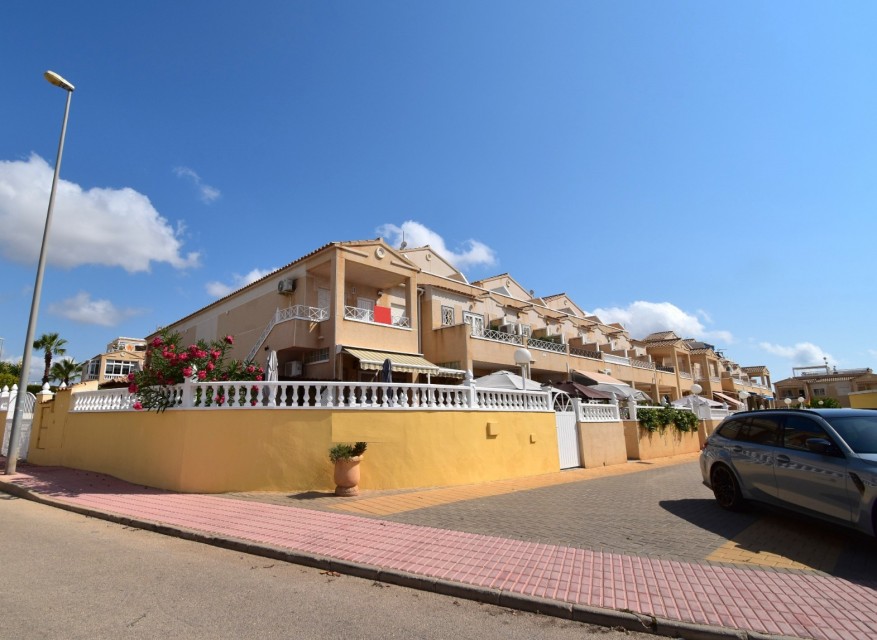 Re-Sale - Apartment - Orihuela Costa - Playa Flamenca