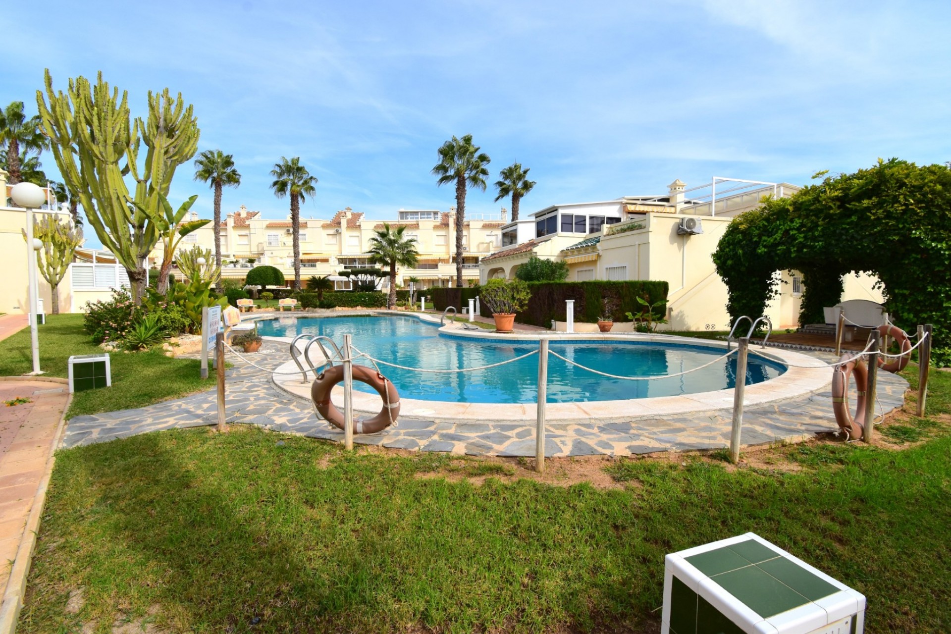 Re-Sale - Apartment - Orihuela Costa - Playa Flamenca
