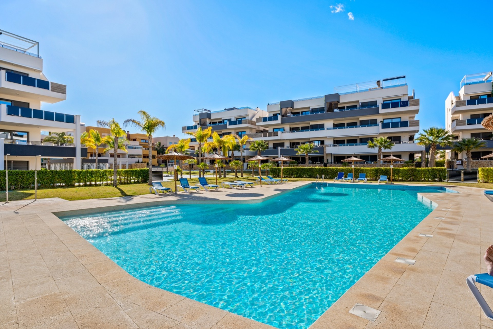 Re-Sale - Apartment - Orihuela Costa - Playa Flamenca