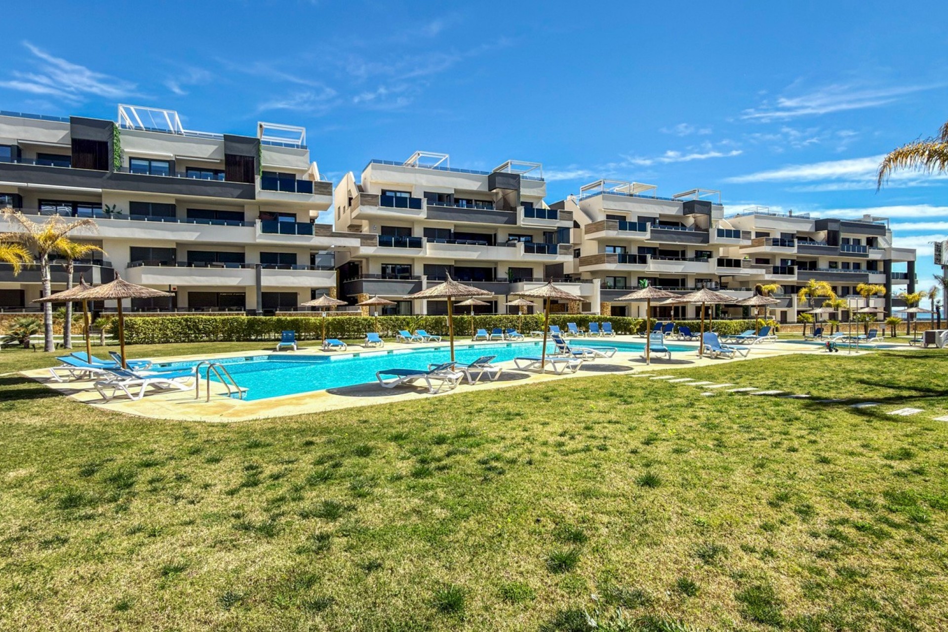 Re-Sale - Apartment - Orihuela Costa - Playa Flamenca