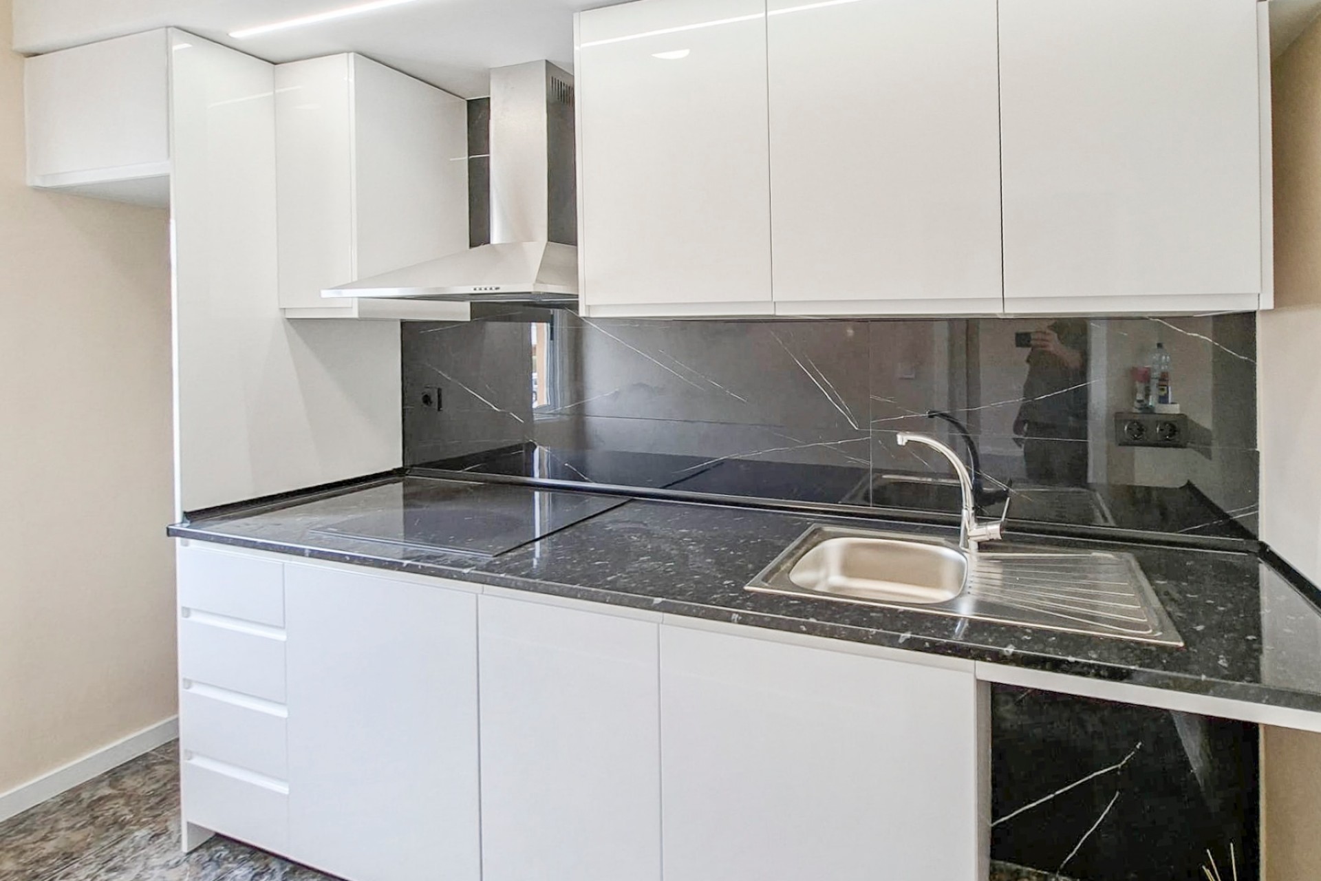 Re-Sale - Apartment - Orihuela Costa - Playa Flamenca