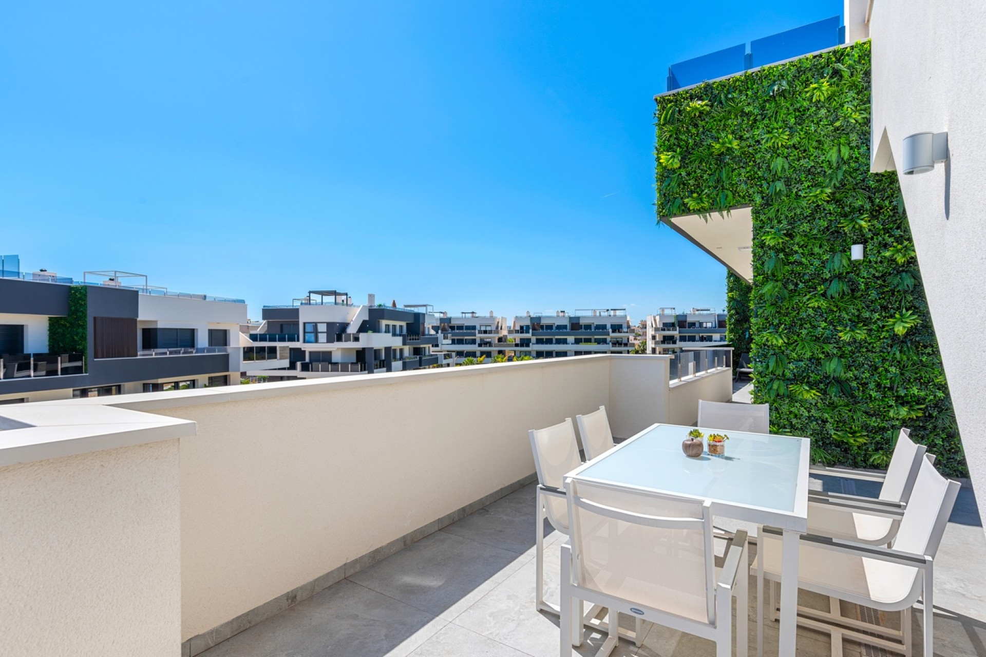 Re-Sale - Apartment - Orihuela Costa - Playa Flamenca