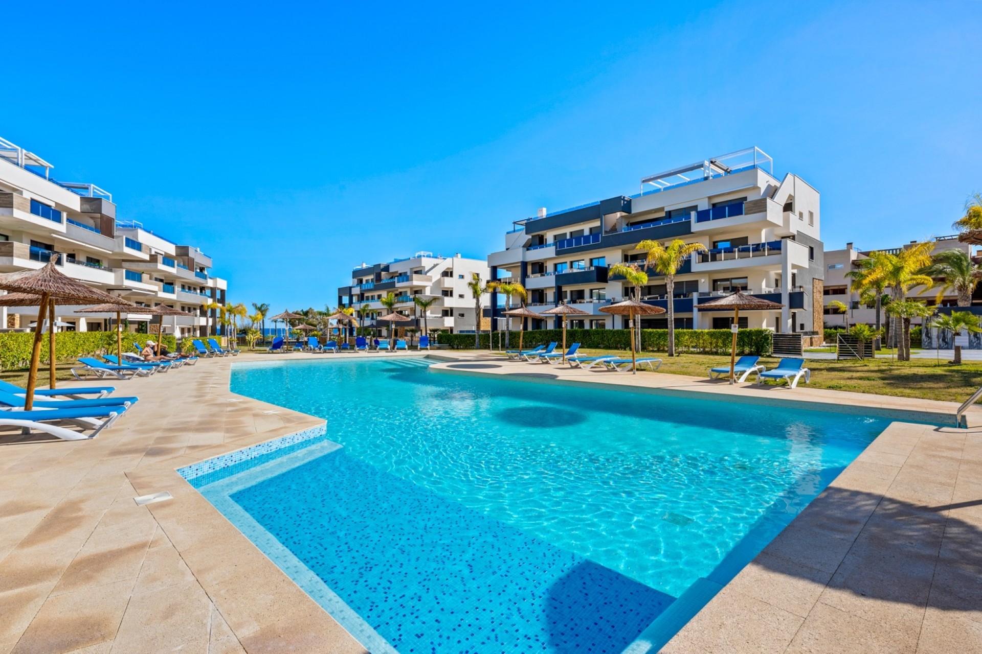 Re-Sale - Apartment - Orihuela Costa - Playa Flamenca