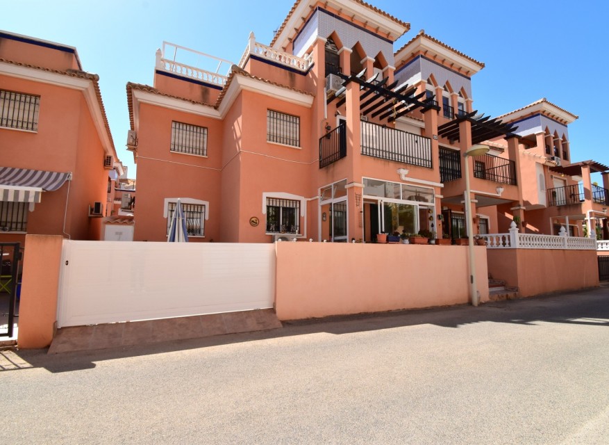 Re-Sale - Apartment - Orihuela Costa - Playa Flamenca