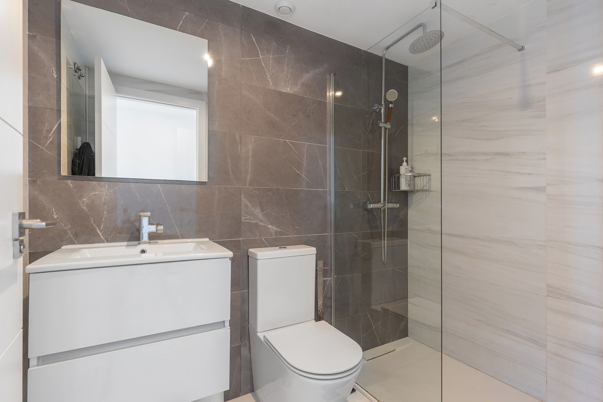 Re-Sale - Apartment - Orihuela Costa - Punta Prima