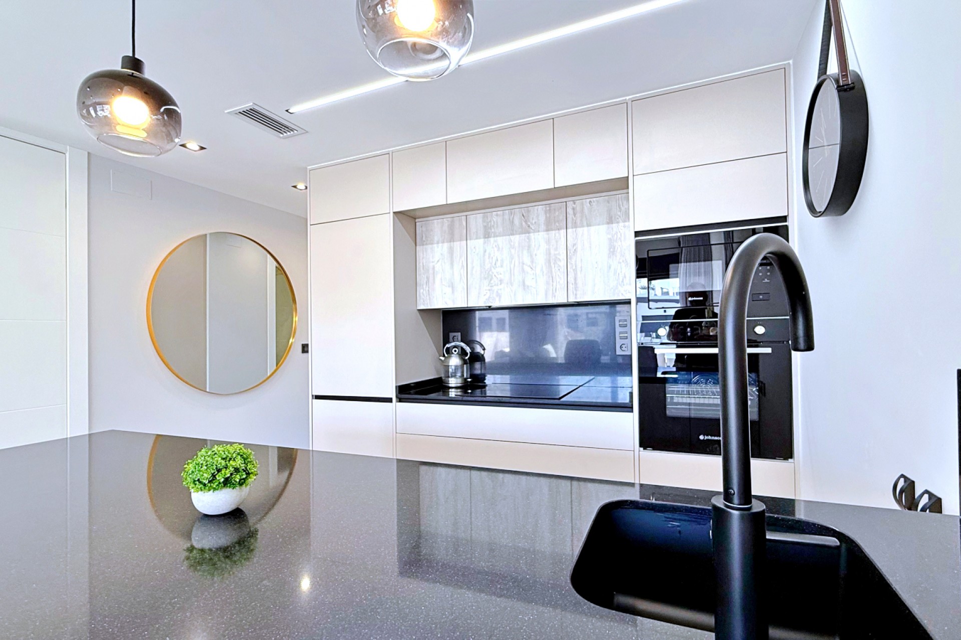 Re-Sale - Apartment - Orihuela Costa - Punta Prima