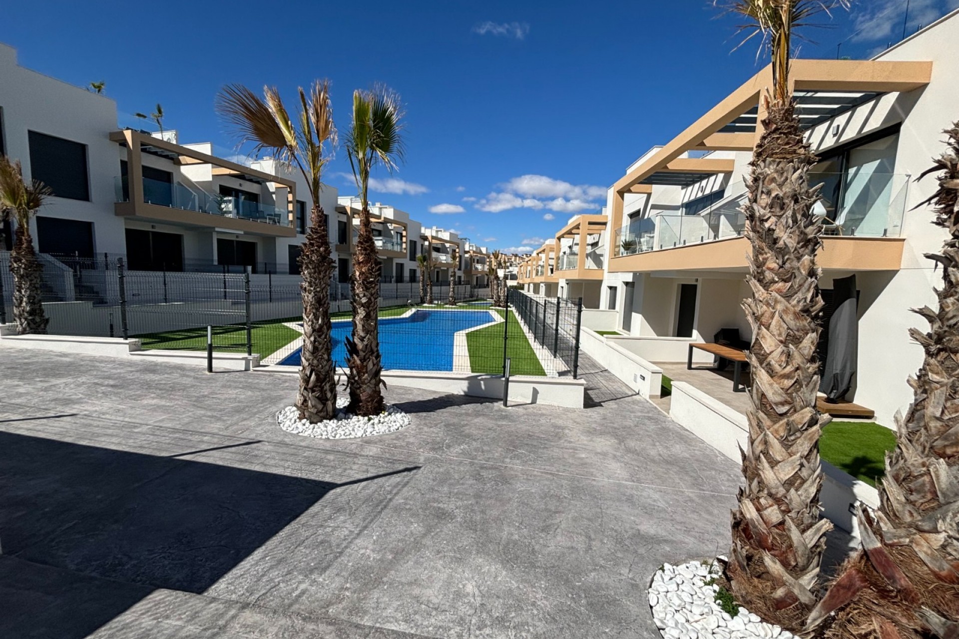 Re-Sale - Apartment - Orihuela Costa - Villamartin
