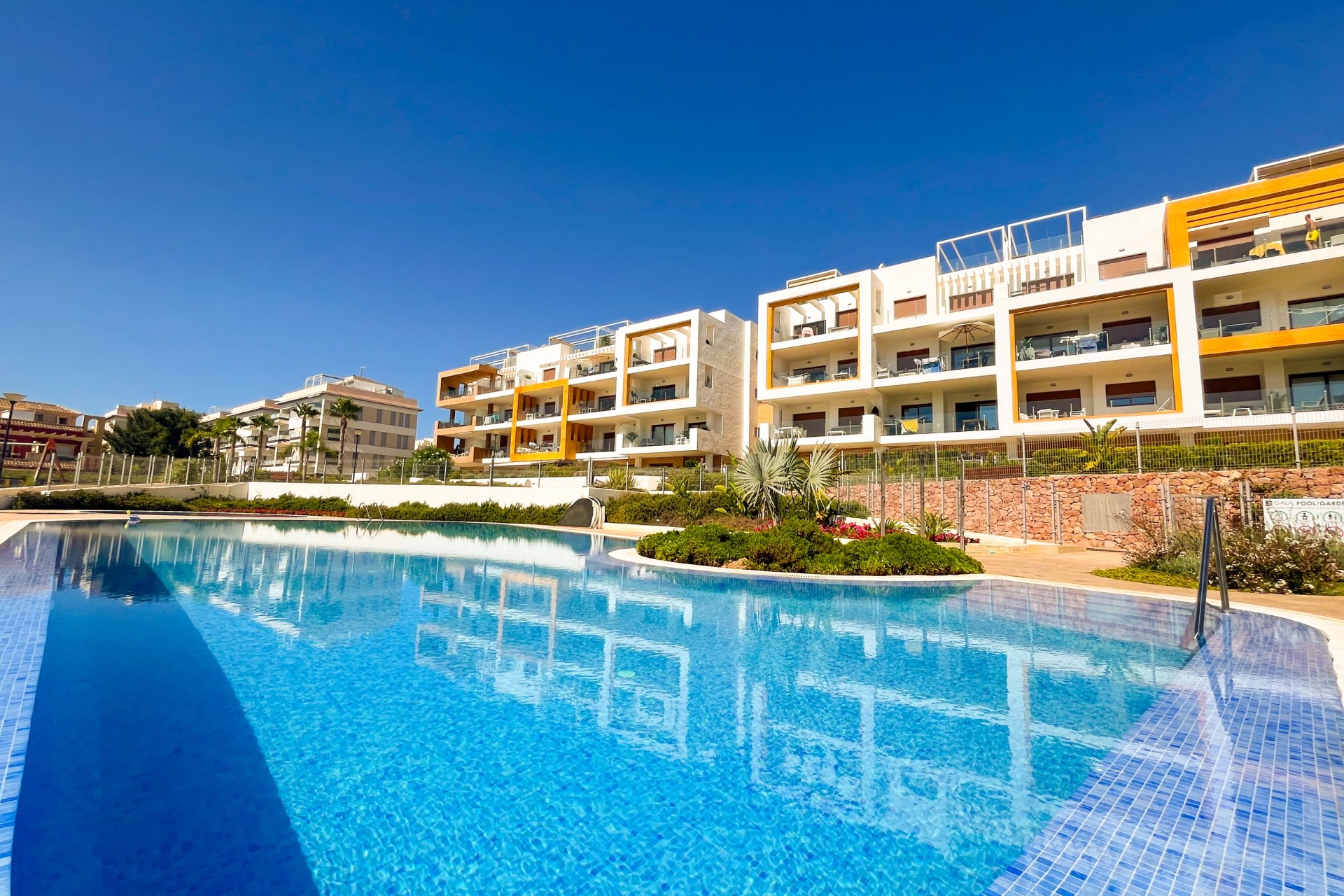 Re-Sale - Apartment - Orihuela Costa - Villamartin