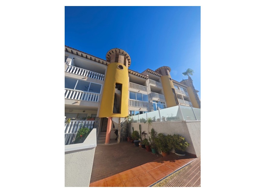 Re-Sale - Apartment - Orihuela Costa - Villamartin