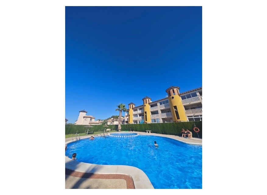 Re-Sale - Apartment - Orihuela Costa - Villamartin