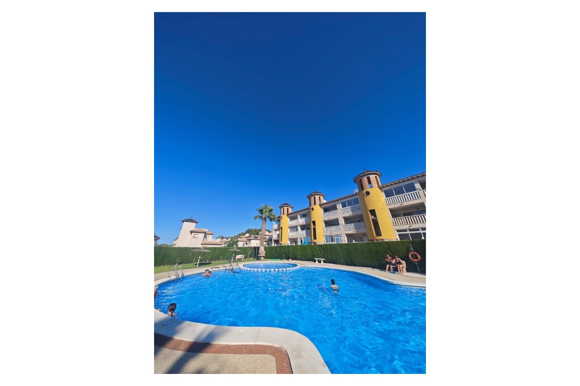 Re-Sale - Apartment - Orihuela Costa - Villamartin