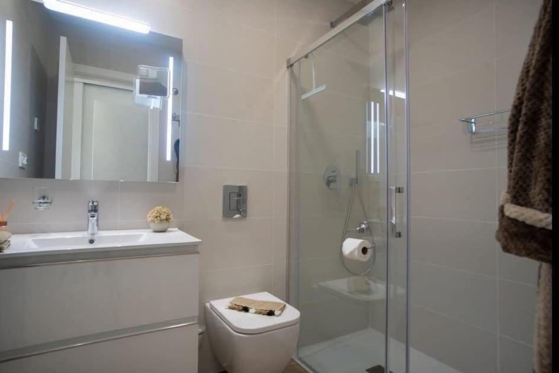 Re-Sale - Apartment - Orihuela Costa - Villamartin