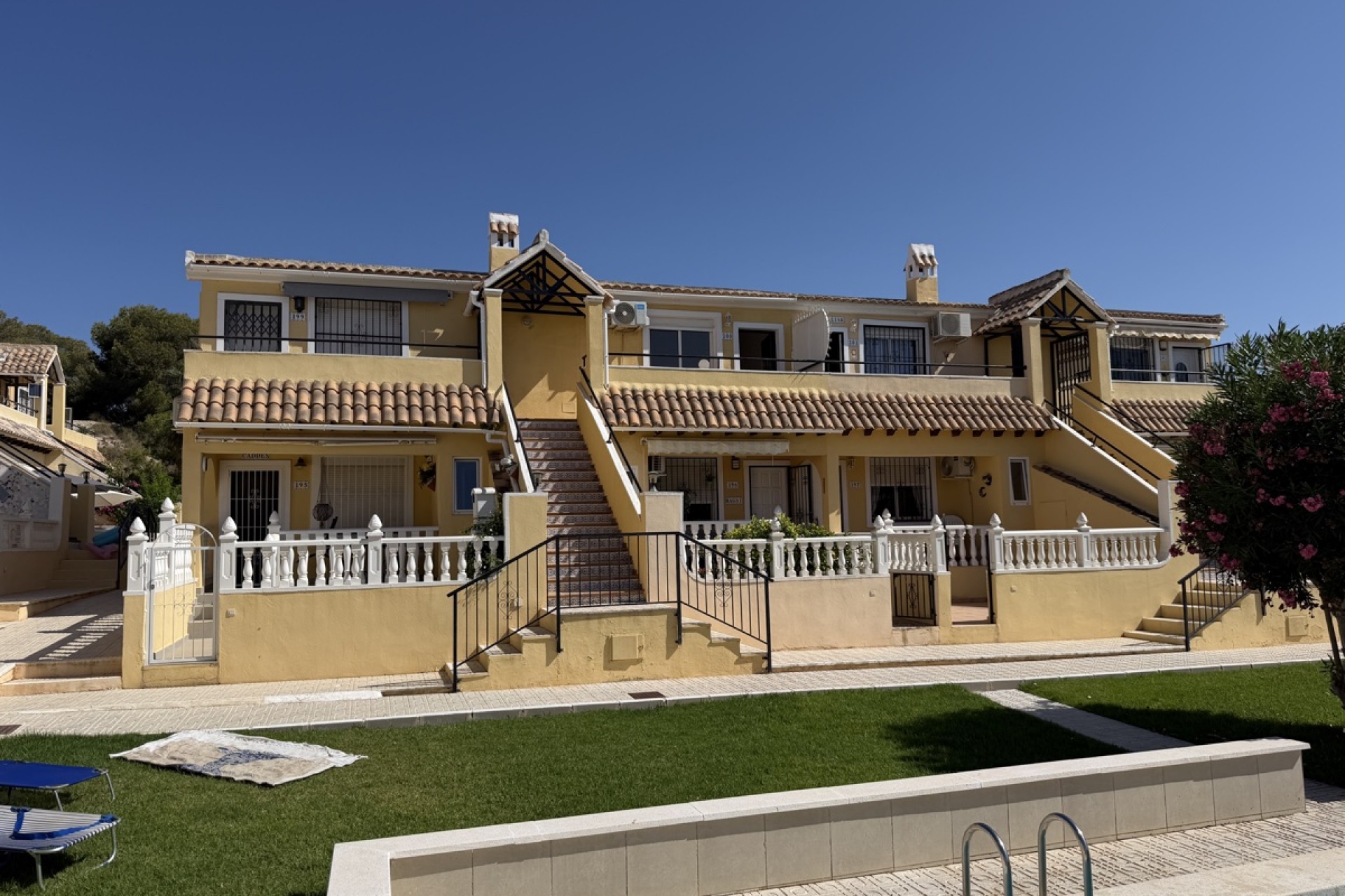 Re-Sale - Apartment - Orihuela Costa - Villamartin