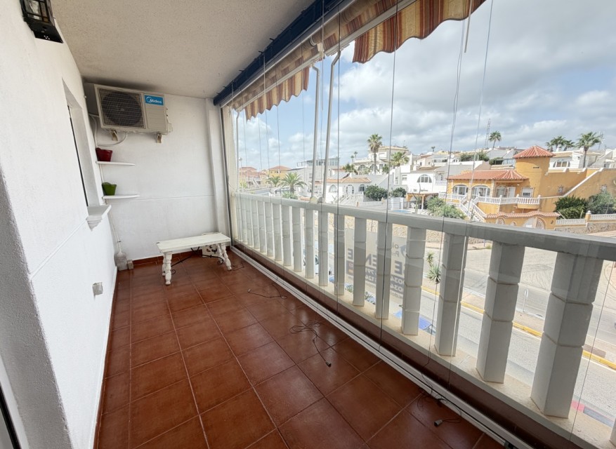Re-Sale - Apartment - Orihuela Costa - Villamartin
