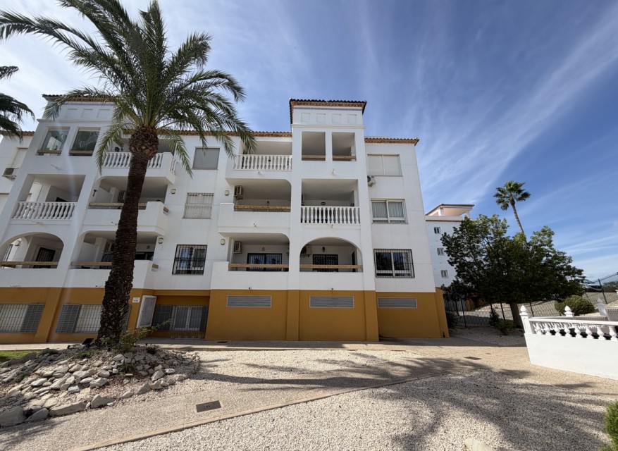 Re-Sale - Apartment - Orihuela Costa - Villamartin