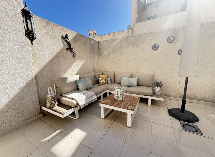 Re-Sale - Apartment - Orihuela Costa - Villamartin