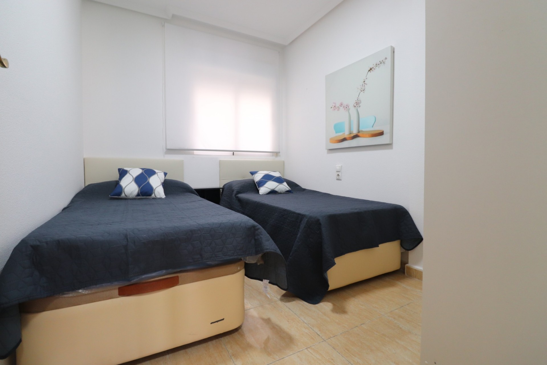 Re-Sale - Apartment - San Isidro - San Isidro - Town