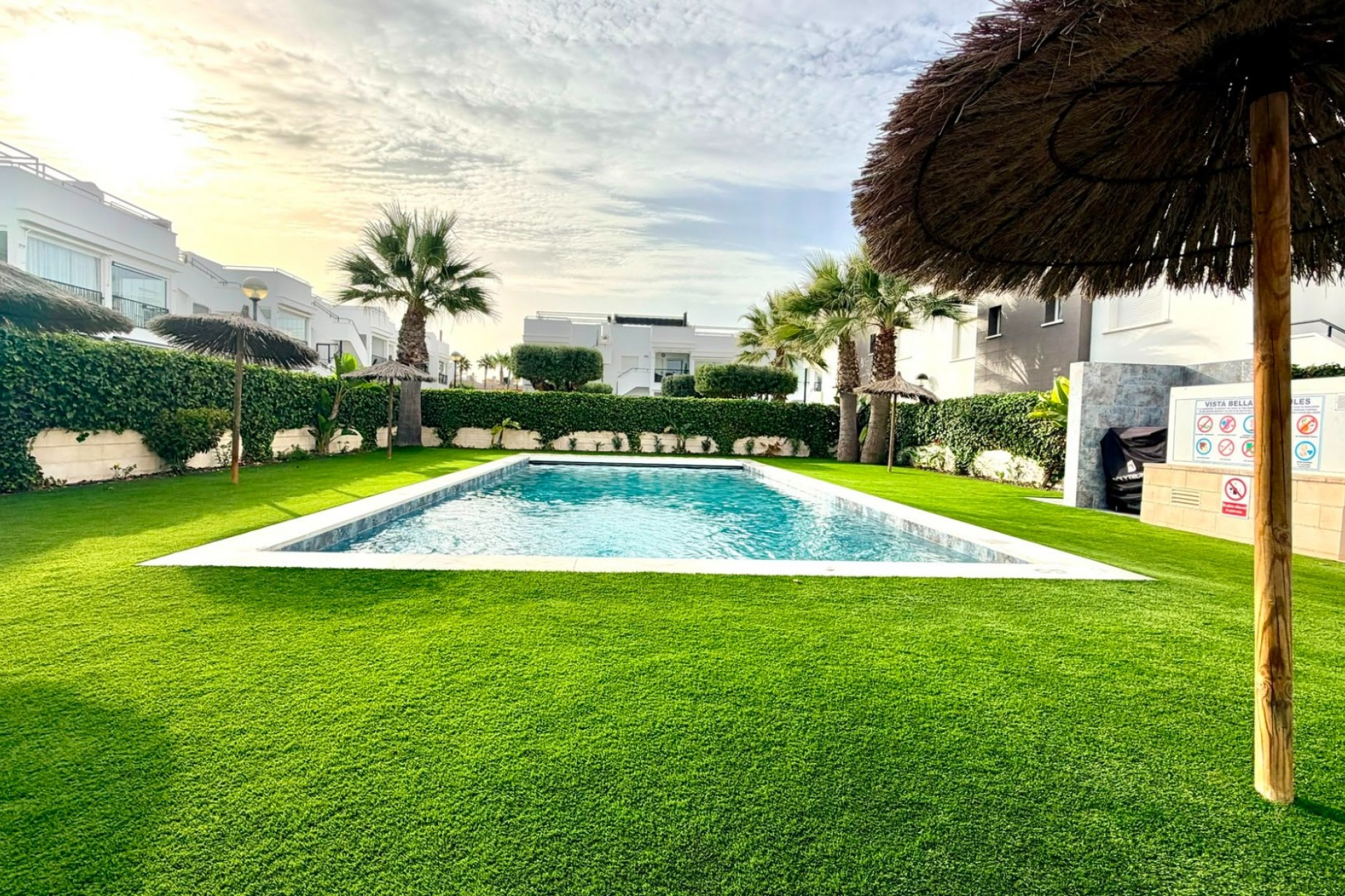 Re-Sale - Apartment - Torrevieja - Aguas Nuevas