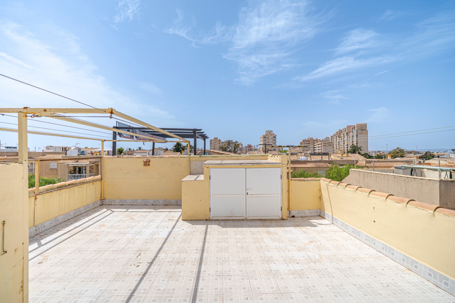 Re-Sale - Apartment - Torrevieja - Aguas Nuevas