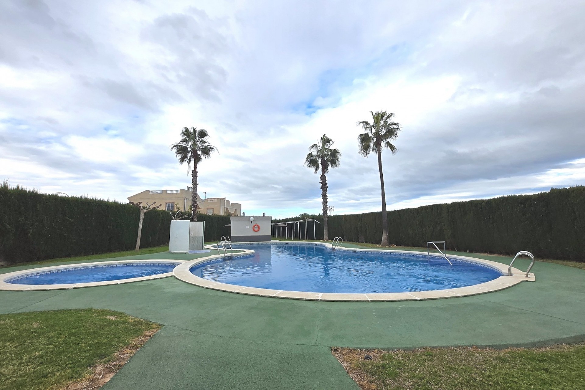 Re-Sale - Apartment - Torrevieja - El Chaparral