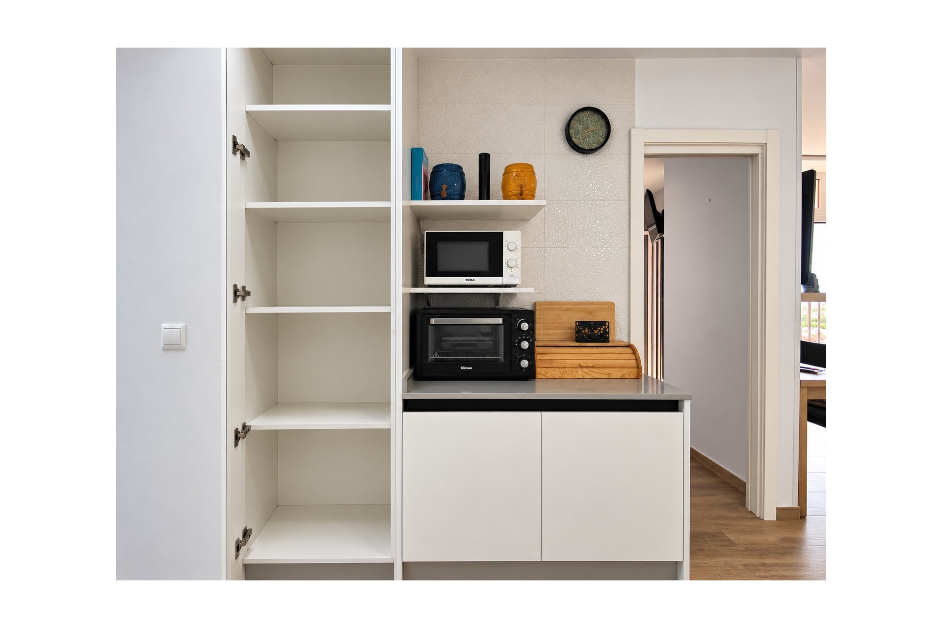 Re-Sale - Apartment - Torrevieja - La Mata - Town