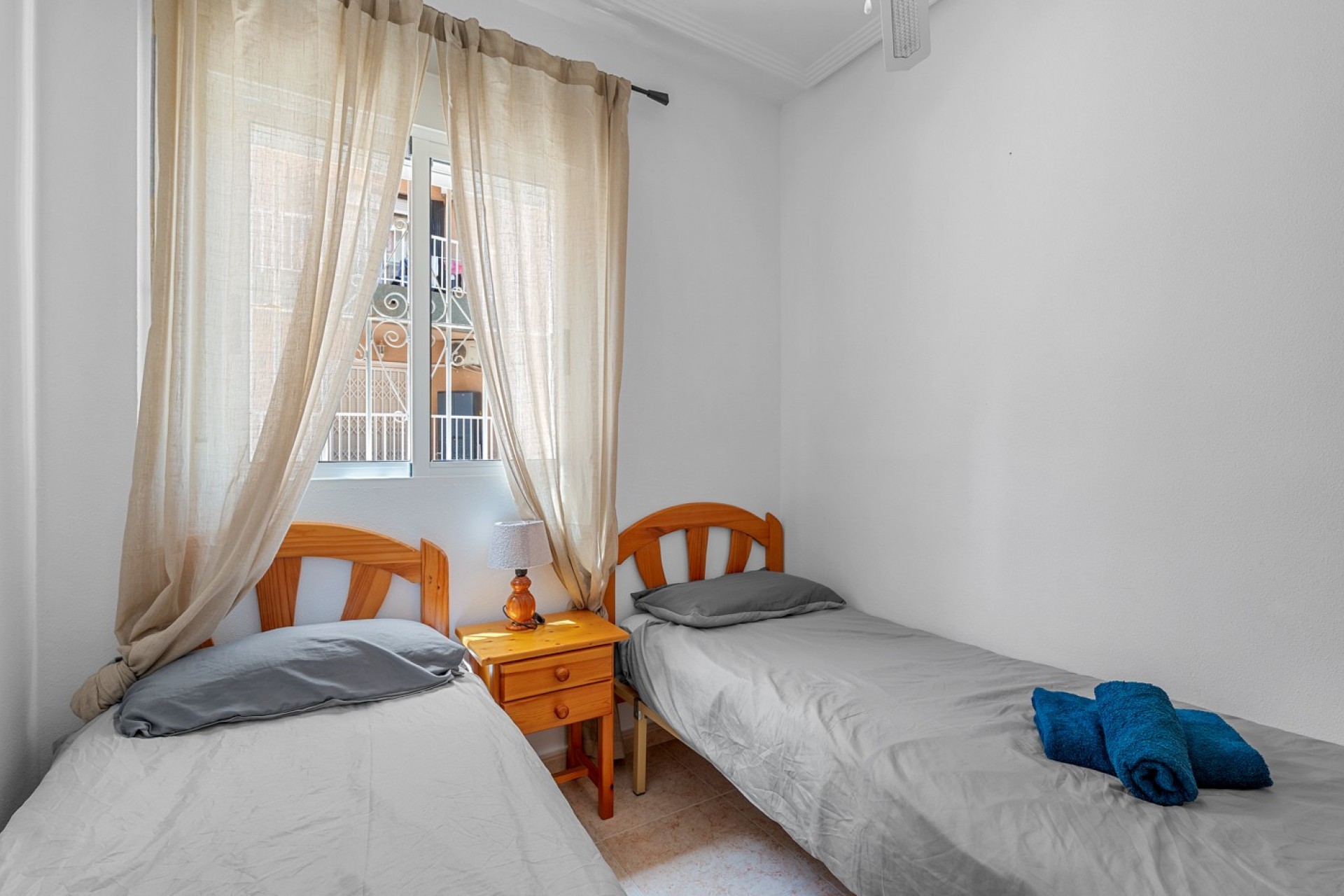 Re-Sale - Apartment - Torrevieja - La Mata
