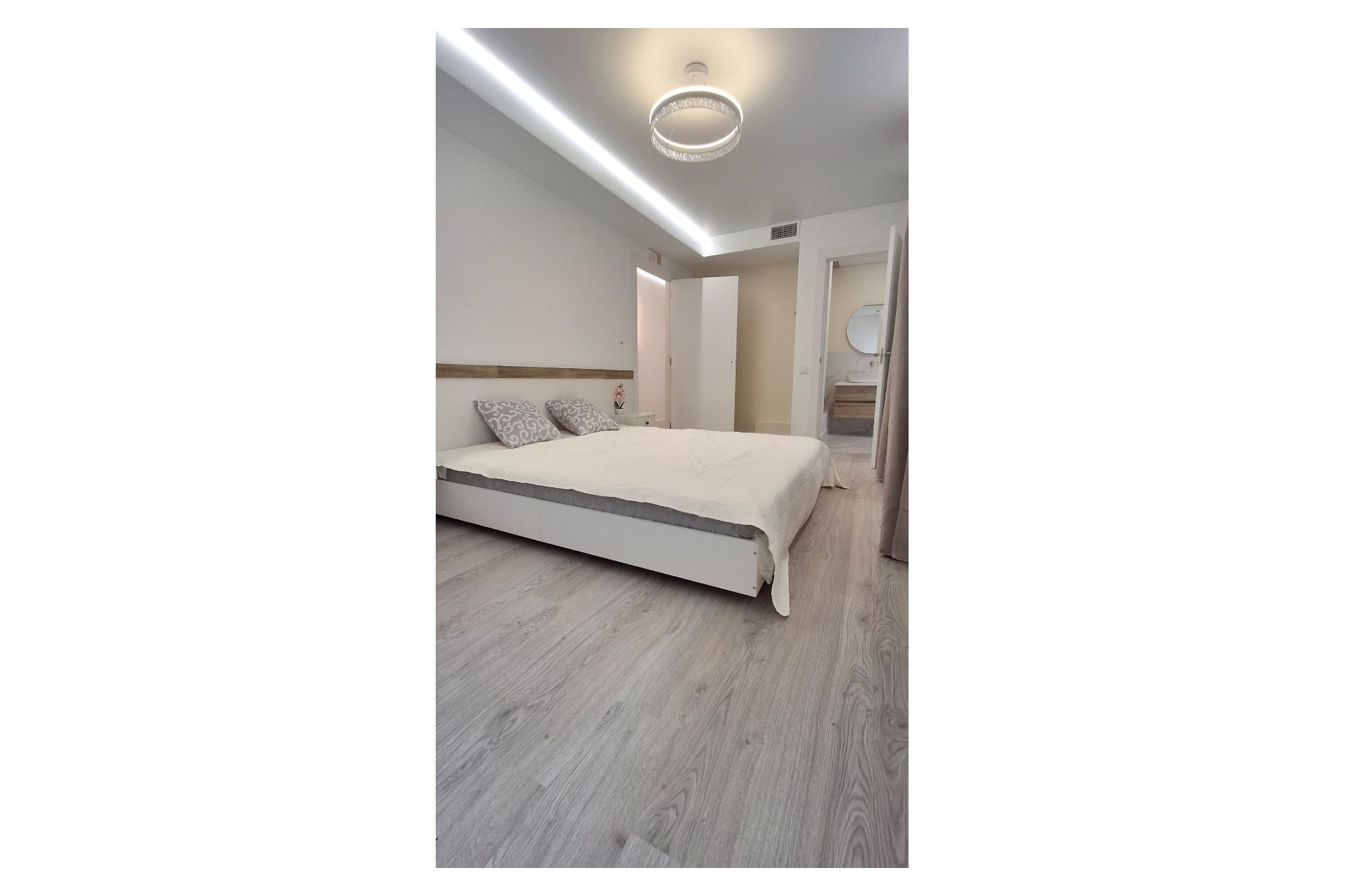 Re-Sale - Apartment - Torrevieja - Playa Acequion
