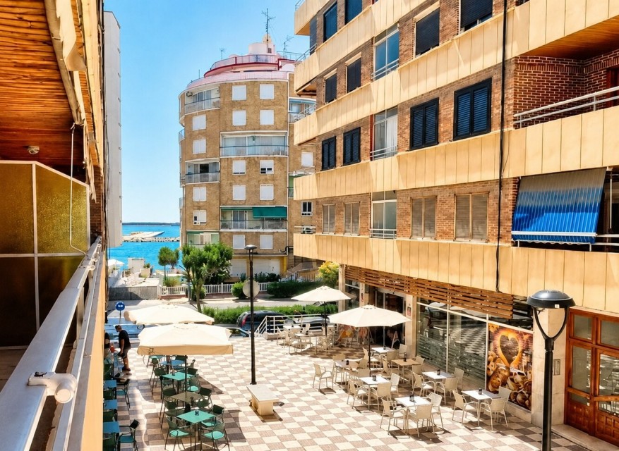 Re-Sale - Apartment - Torrevieja - Playa Acequion