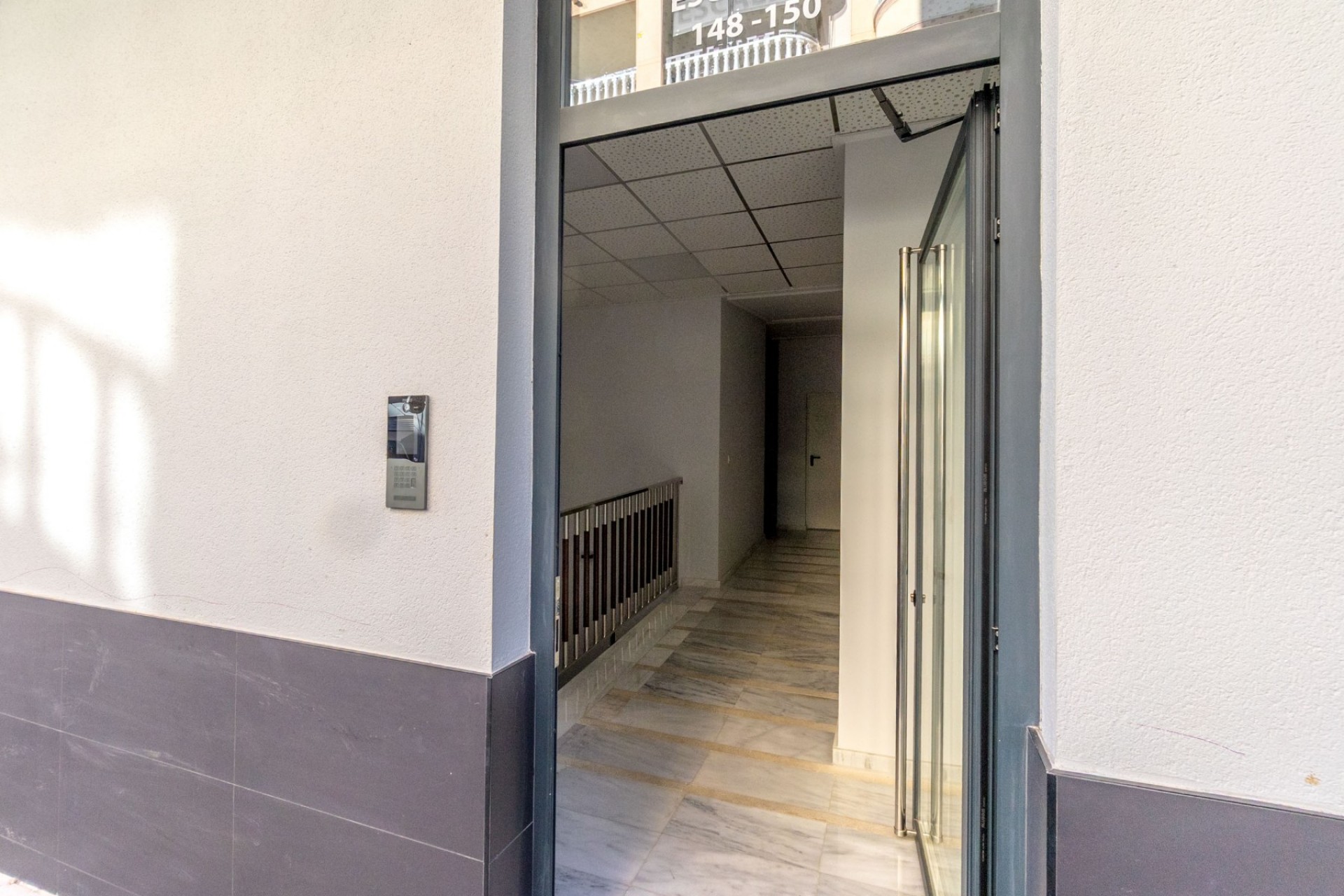 Re-Sale - Apartment - Torrevieja - Playa Del Cura