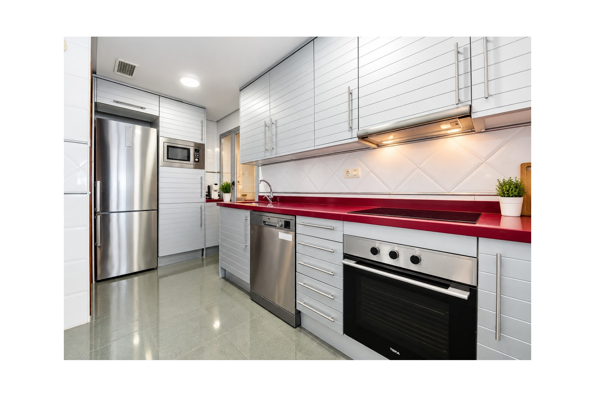 Re-Sale - Apartment - Torrevieja - Playa Del Cura