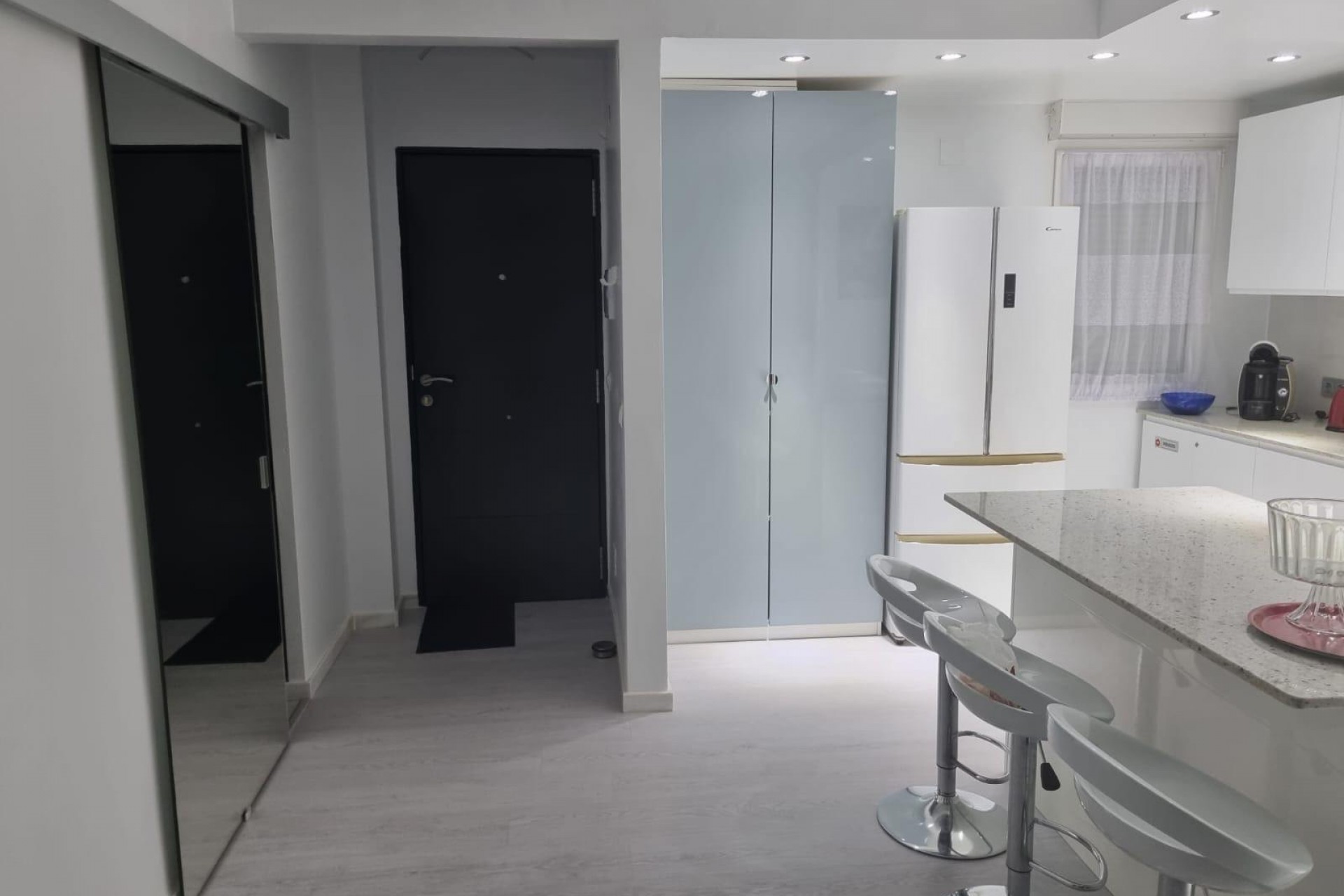 Re-Sale - Apartment - Torrevieja - Playa Los Naufragos