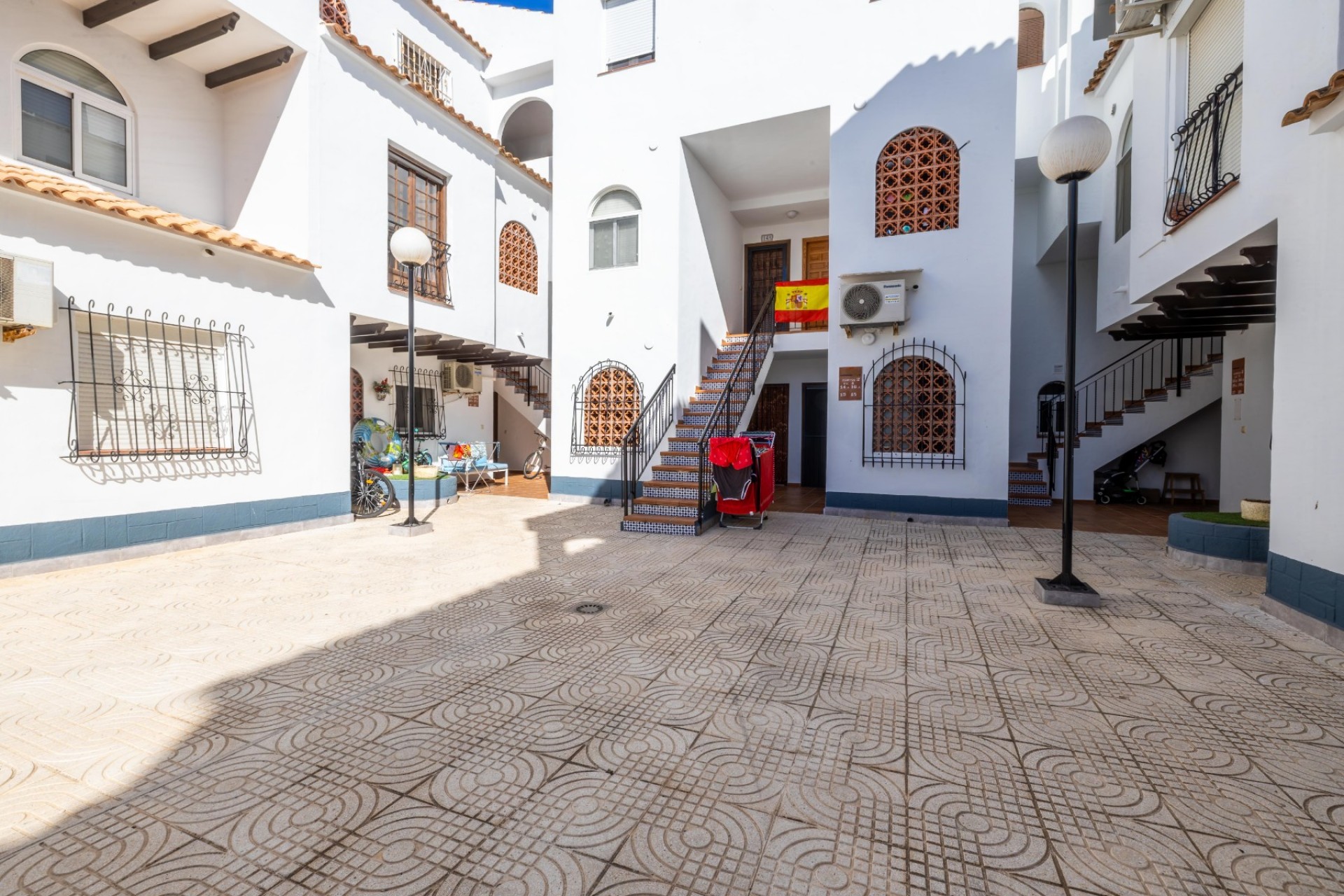 Re-Sale - Apartment - Torrevieja - Playa Los Naufragos
