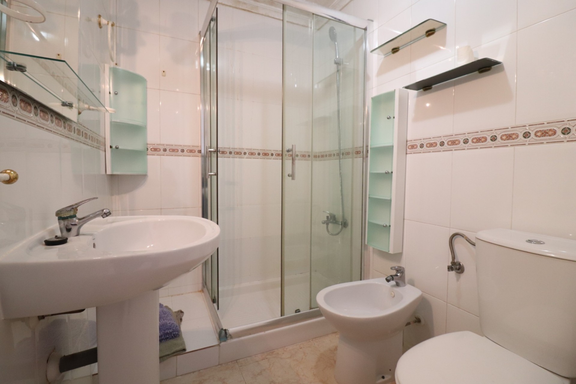 Re-Sale - Apartment - Torrevieja - San Luis