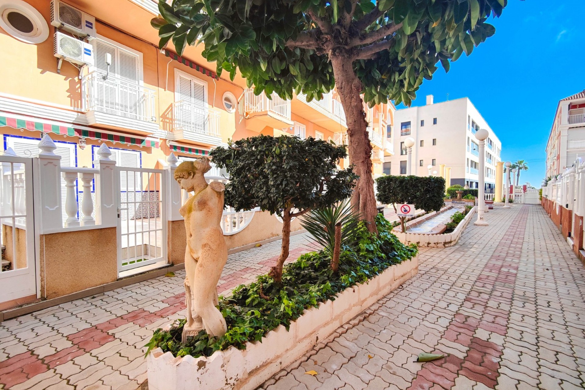 Re-Sale - Apartment - Torrevieja - Torre La Mata
