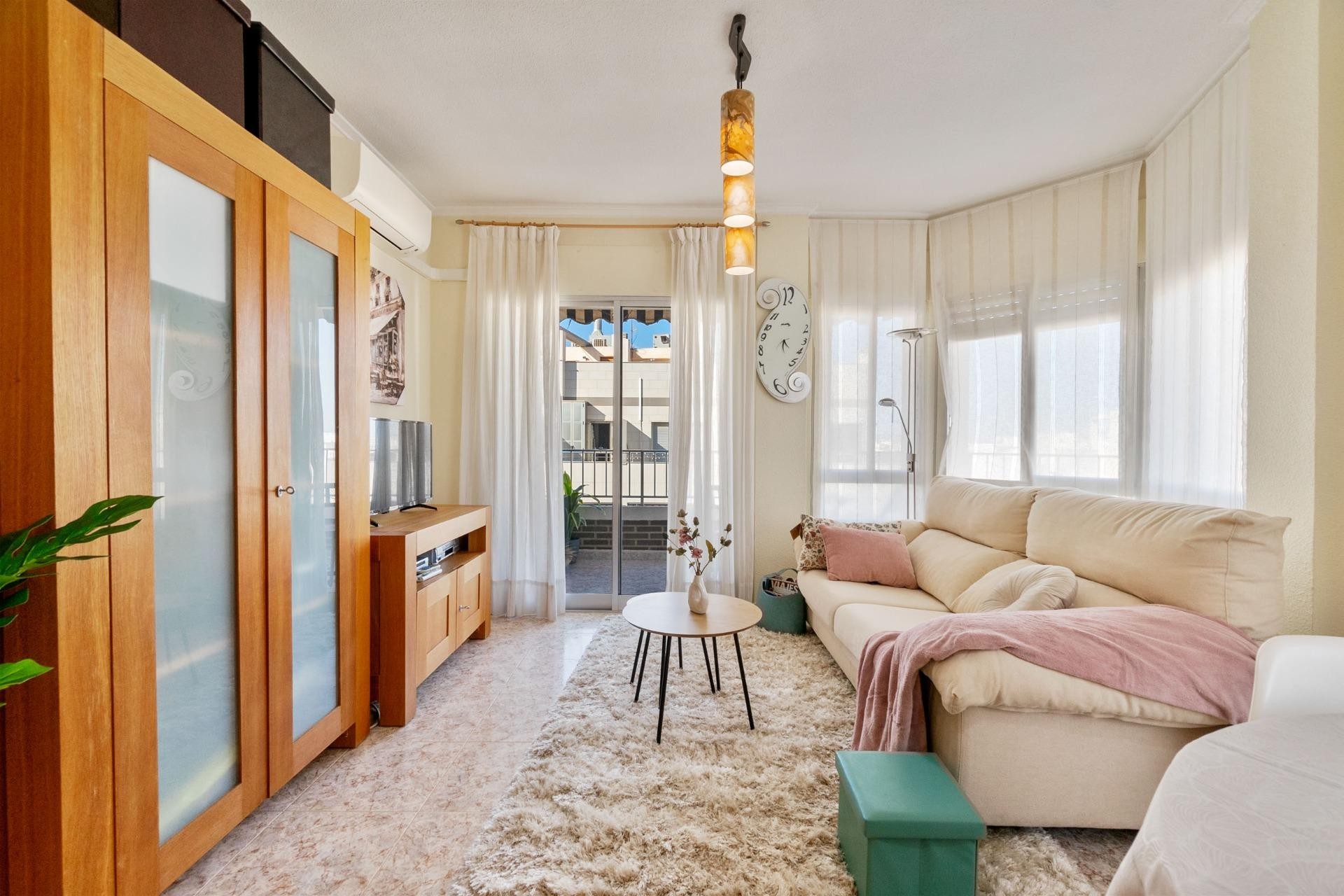 Re-Sale - Apartment - Torrevieja - Torrevieja - Centre