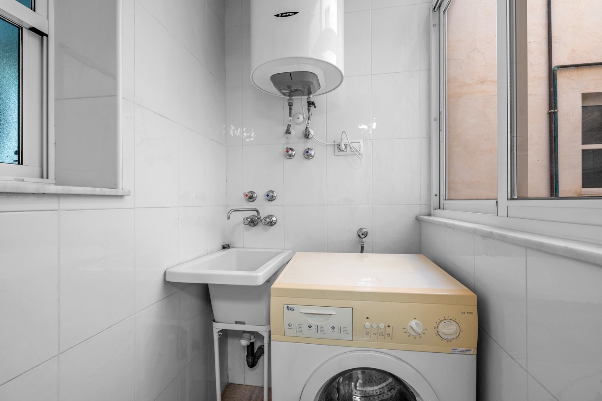 Re-Sale - Apartment - Torrevieja - Torrevieja - Centre